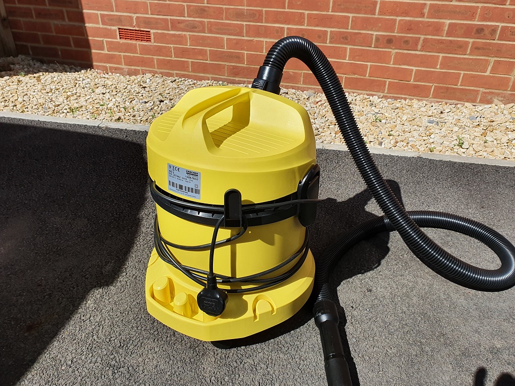 Review Kärcher WD2 Wet and Dry Vacuum Going Postal