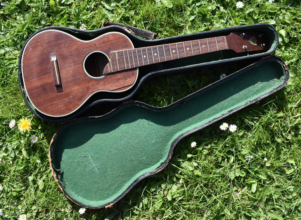 The Humble Uke Going Postal