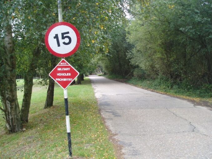 Worthing Gooner, Going Postal