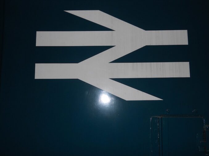 Worthing Gooner, Going Postal