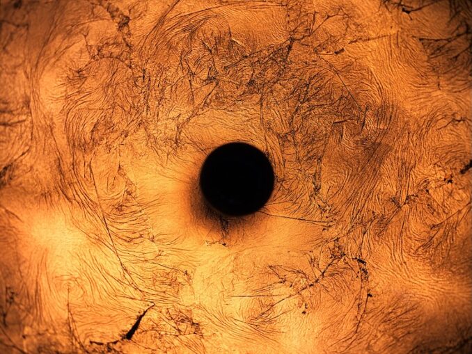 Worthing Gooner, Going Postal