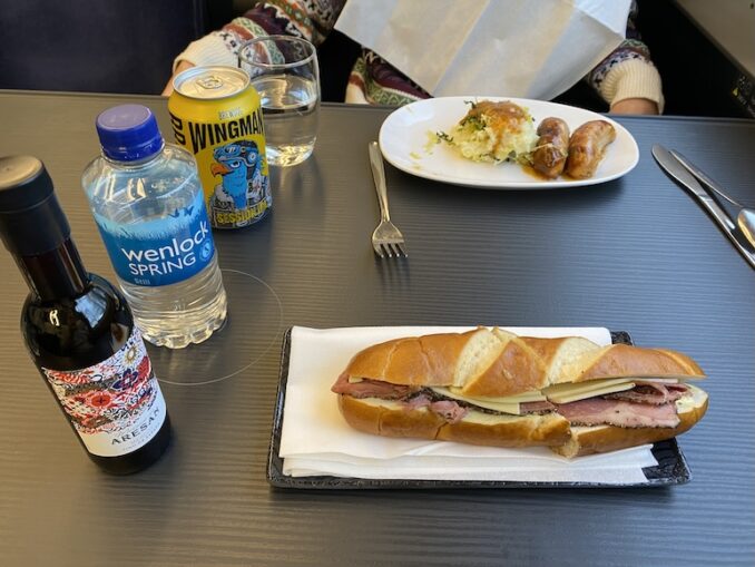 Hongkonger, Going Postal