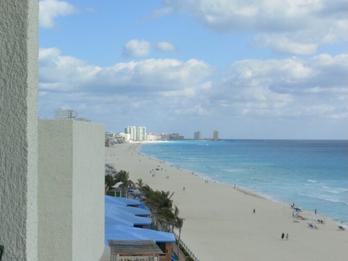 Worthing Gooner, Going Postal