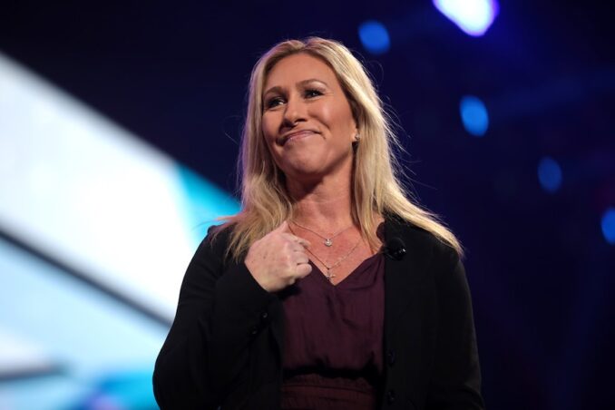 Worthing Gooner, Going Postal